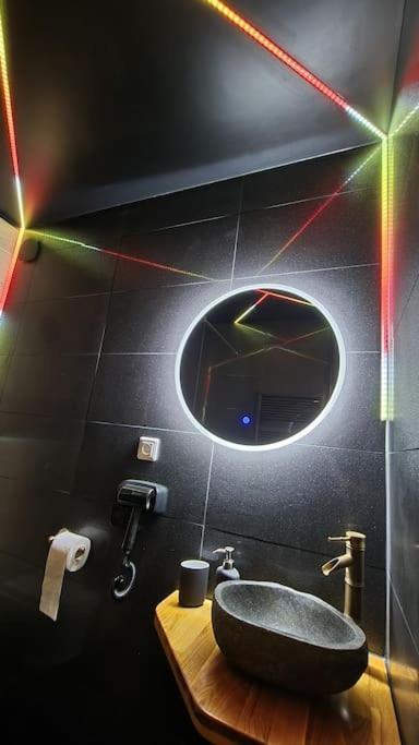 Royalspa Luxueux Appartement Avec Spa Straatsburg Buitenkant foto